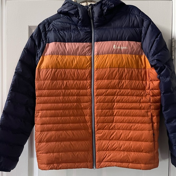 Cotopaxi Fuego hooded down jacket. XL. - Picture 2 of 8